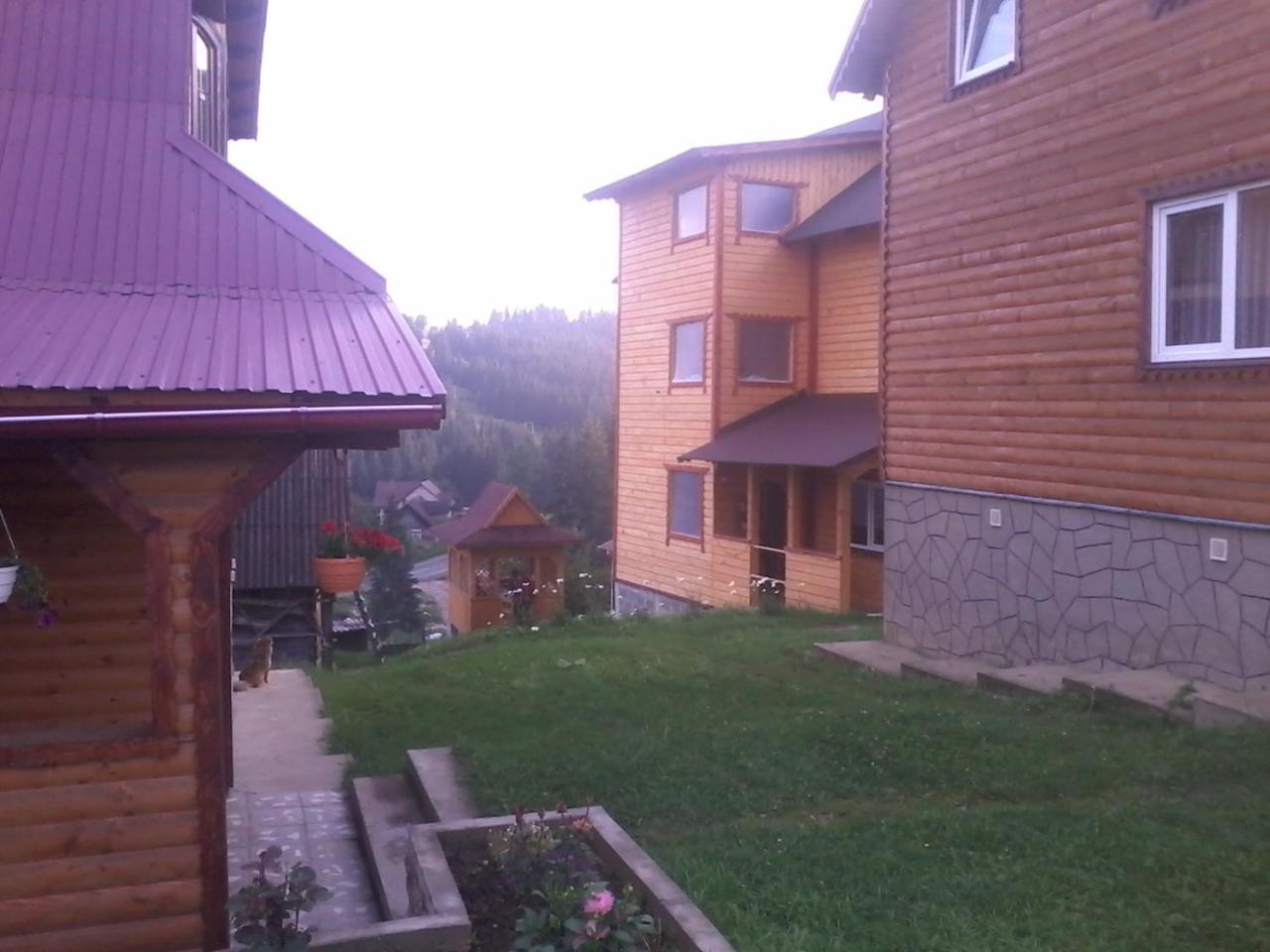 Marichka Hotel Yablunytsya Exterior photo