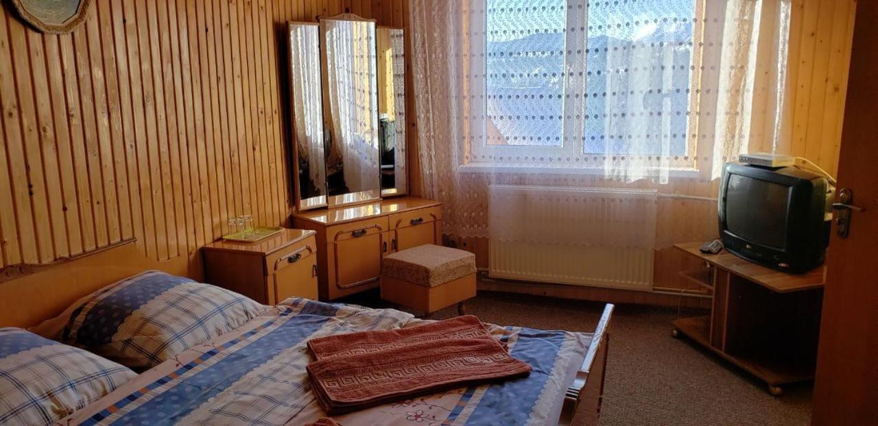 Marichka Hotel Yablunytsya Exterior photo